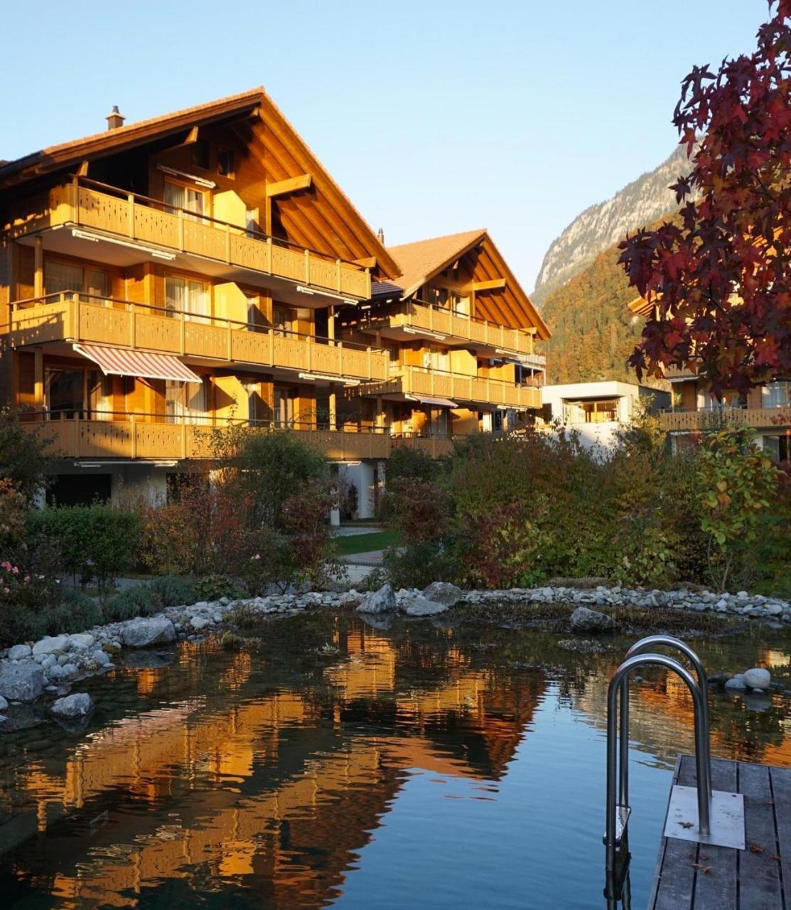 An Apartment In A Modern Swiss Chalet Iseltwald Eksteriør bilde