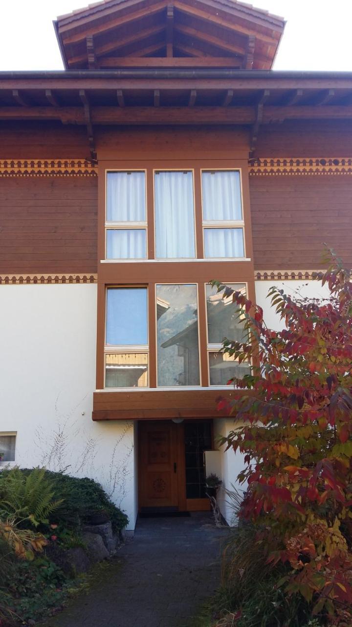 An Apartment In A Modern Swiss Chalet Iseltwald Eksteriør bilde